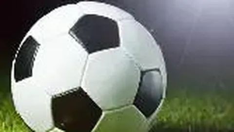 “萨拉赫赛后甜笑婉拒连轴采访：两周狂欢，我只想静享片刻宁静！”